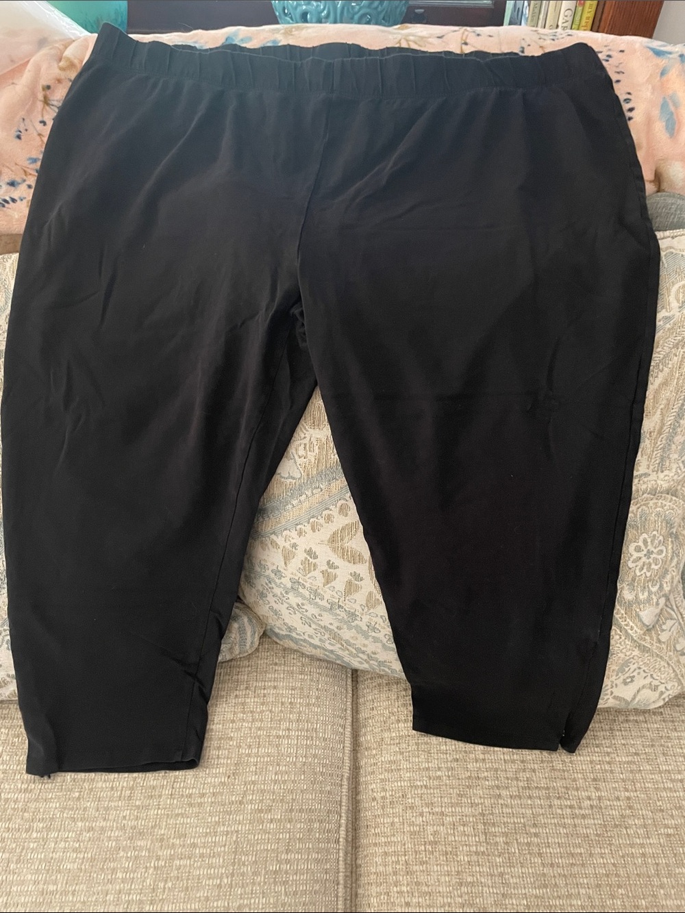 Susan Graver Black Pull-On Capri Pants 3x